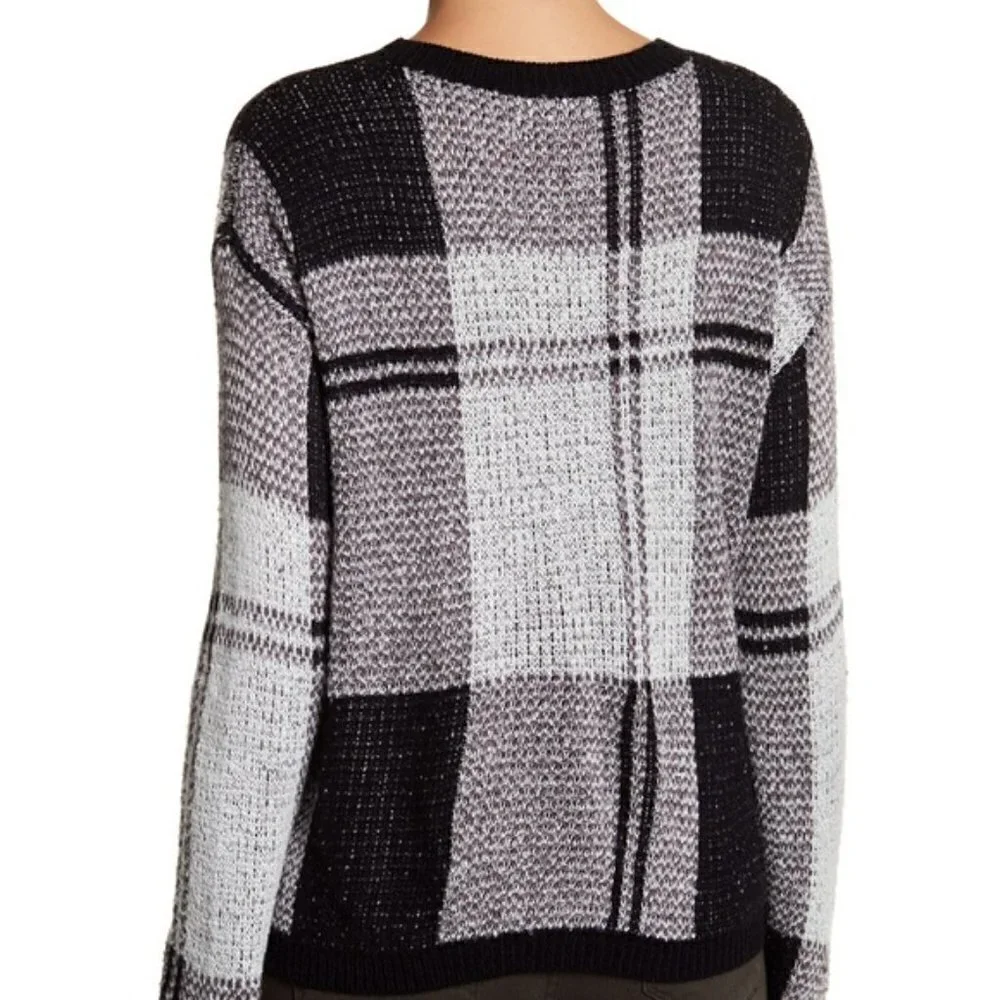 Melrose and Market Shrunken Plaid Pullover Sweater